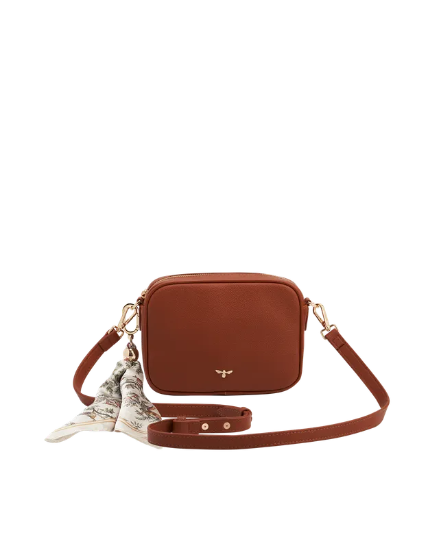 fable-england-alice-camera-umh-ngetasche-cognac image 1