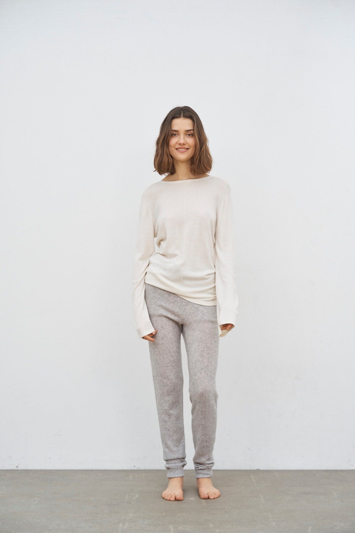 care-by-me-flow-kaschmirbluse-white-s-100-kaschmir-weit image 6