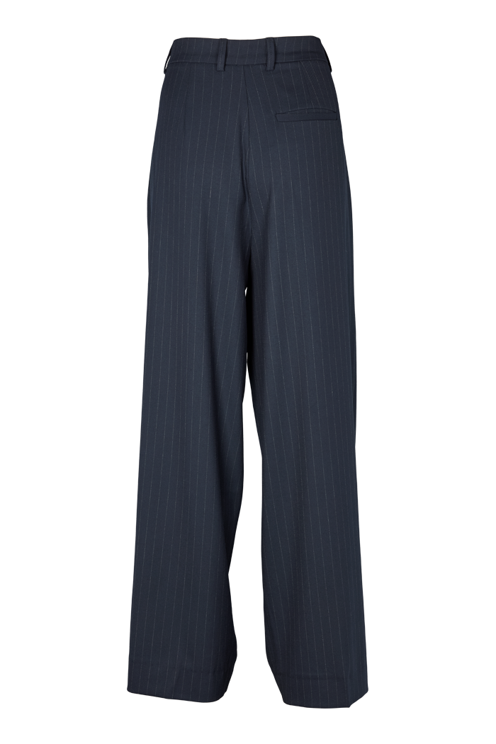 basic-apparel-marjo-pants-stoffhose-sky-captain-blau image 6
