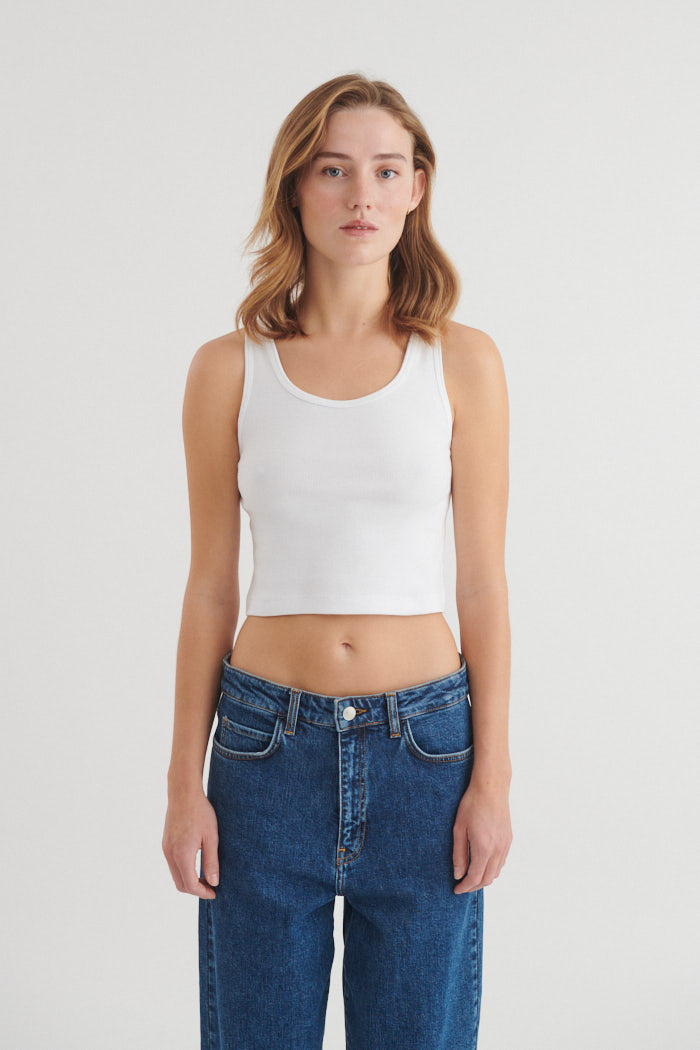 basic-apparel-ludmilla-crop-tank-top-bright-white-bio-baumwolle image 1
