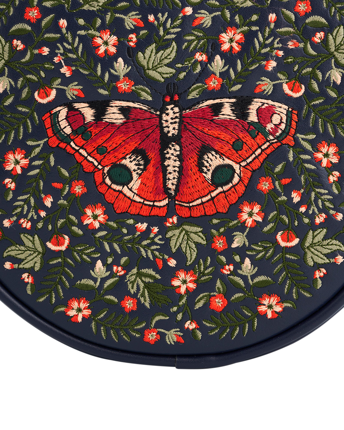 fable-england-chloe-butterfly-tasche-navy-bestickt image 3