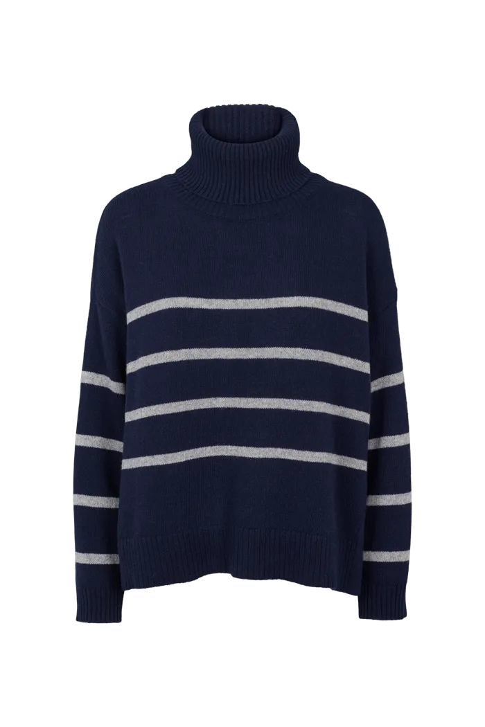 basic-apparel-lise-striped-t-neck-pullover-sky-captain-recycling-wolle image 1