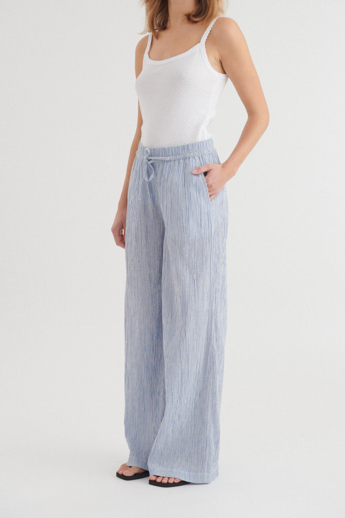 basic-apparel-carol-pants-sommerhose-riviera-bio-baumwolle image 2