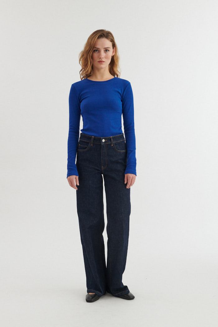 basic-apparel-ludmilla-ls-tee-shirt-blau-bio-baumwolle image 4