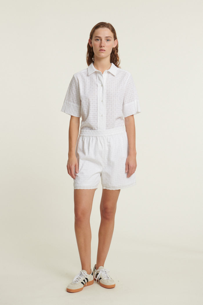 basic-apparel-adie-shorts-kurze-hose-bright-white-bio image 4
