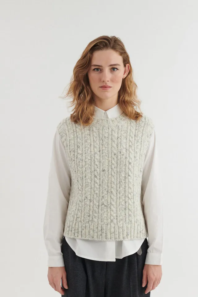 basic-apparel-asta-vest-strickweste-dutch-blue-wolle image 1