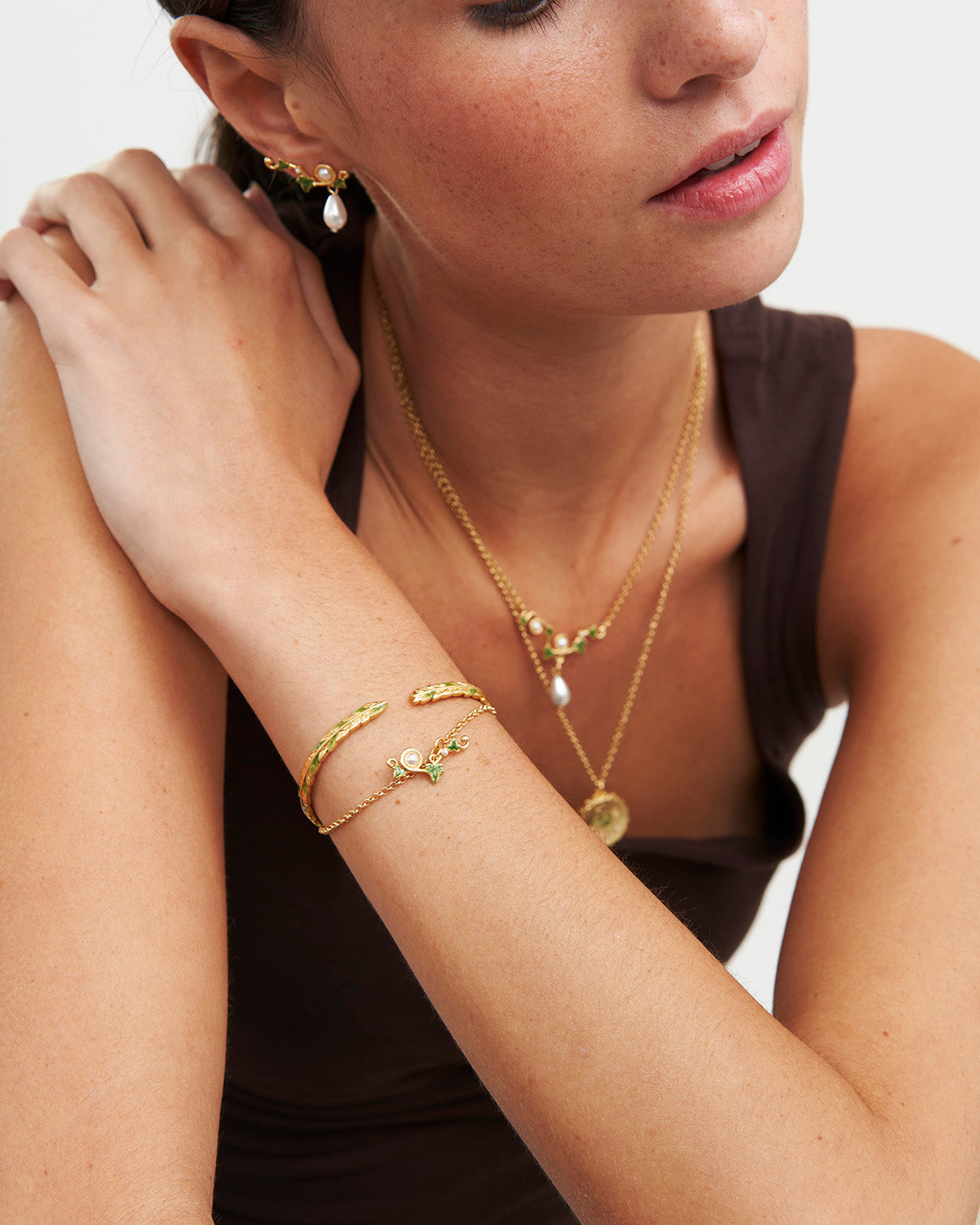 fable-england-ivy-pearl-armband-gold-t-verschluss image 2