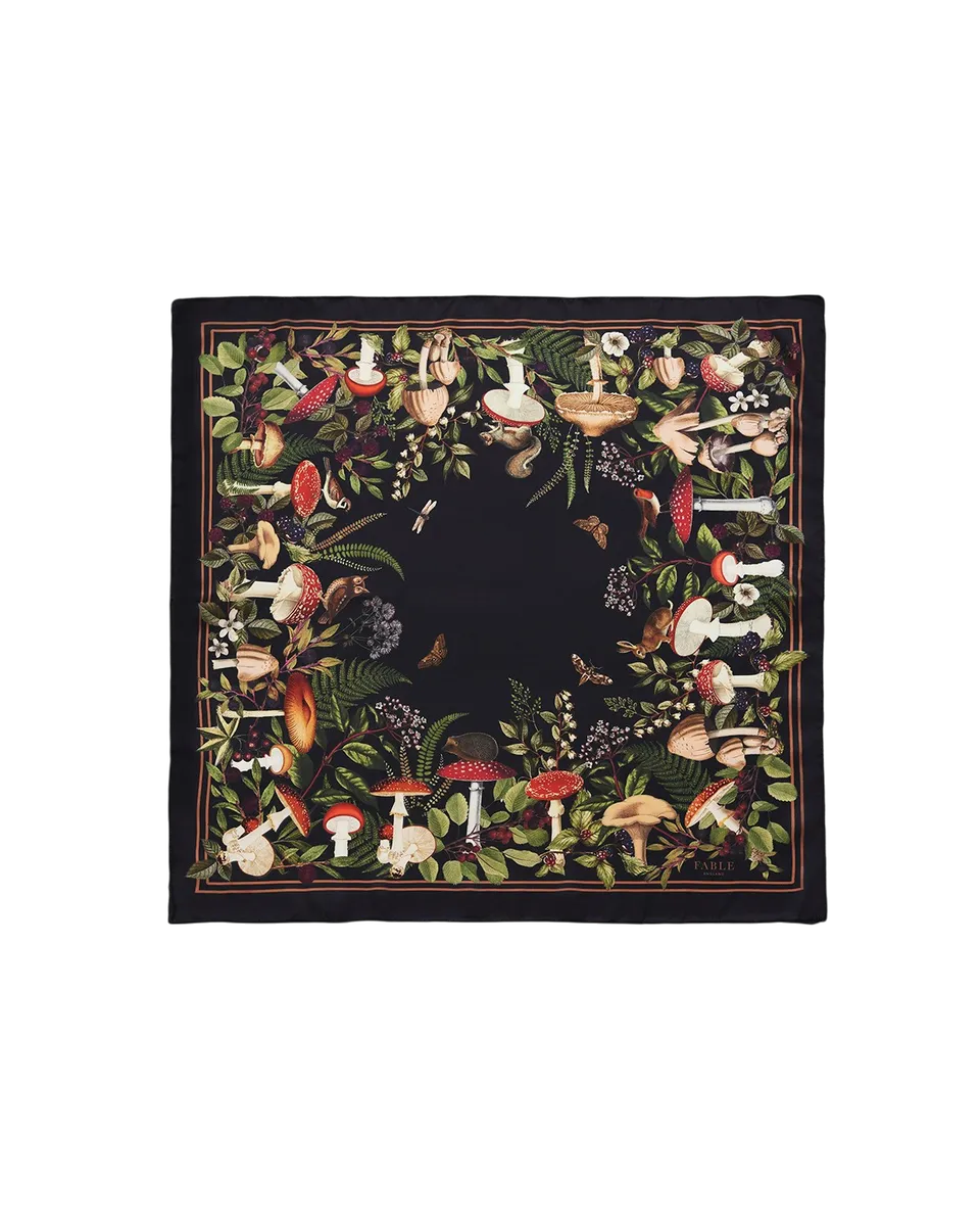 fable-england-orla-mushroom-tuch-schwarz-quadrat image 1