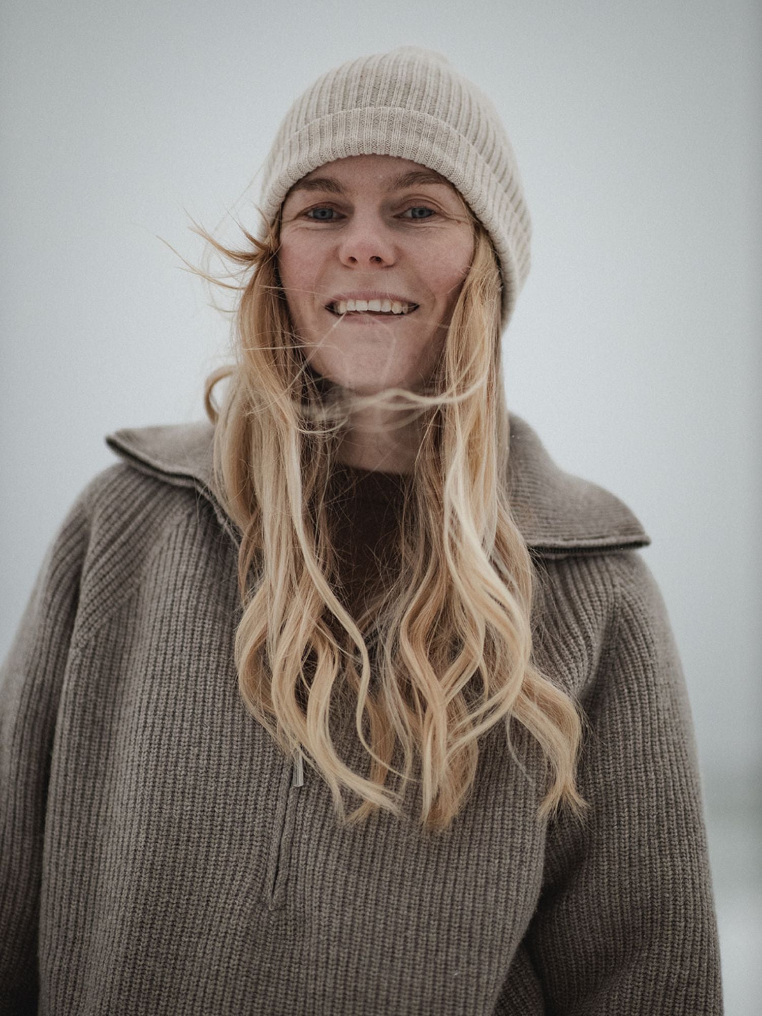 basic-apparel-cady-zip-sweater-strickpullover-greige-kaschmir image 6
