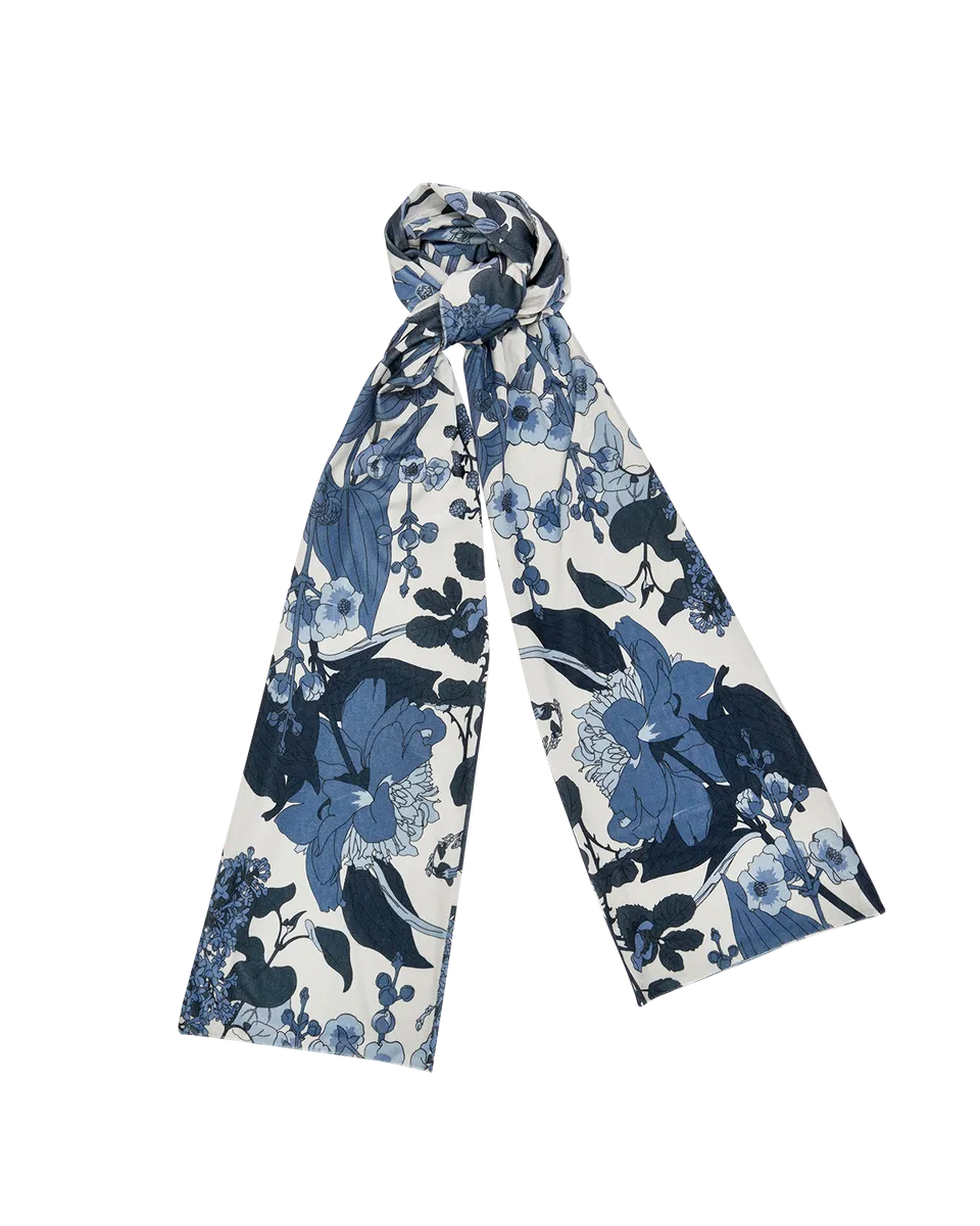 fable-england-scarves-deco-blooms-samtschal-blau image 1