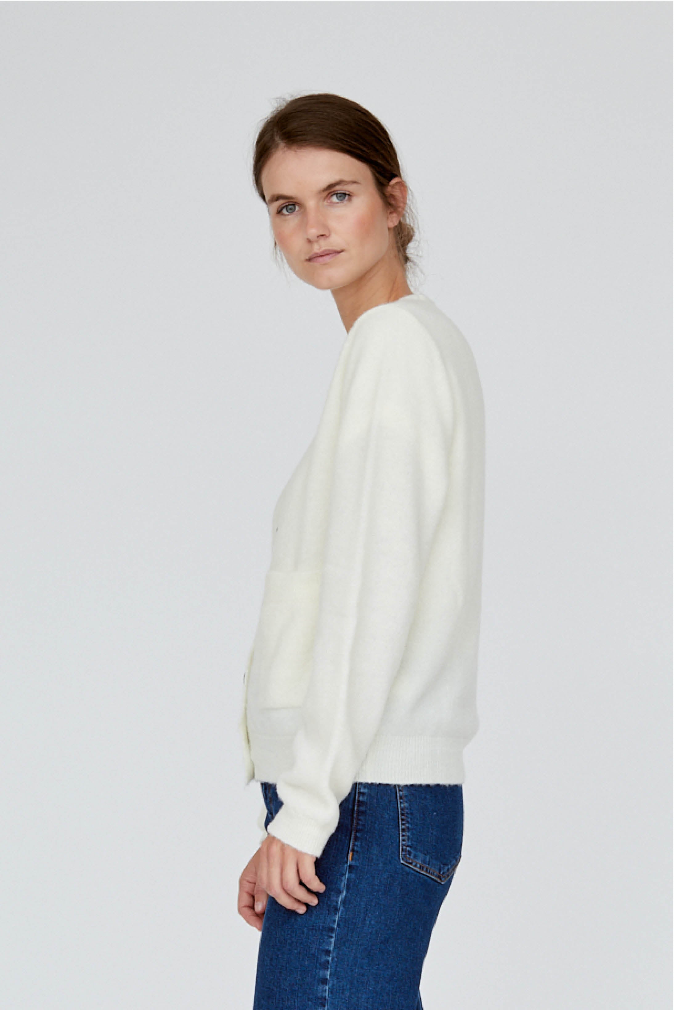 basic-apparel-claudia-cardigan-damen-birch-wolle image 3