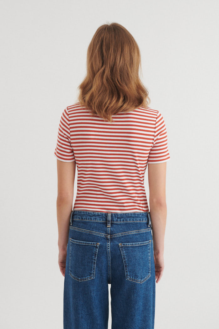 basic-apparel-ludmilla-o-neck-t-shirt-roibus-bio-baumwolle image 3