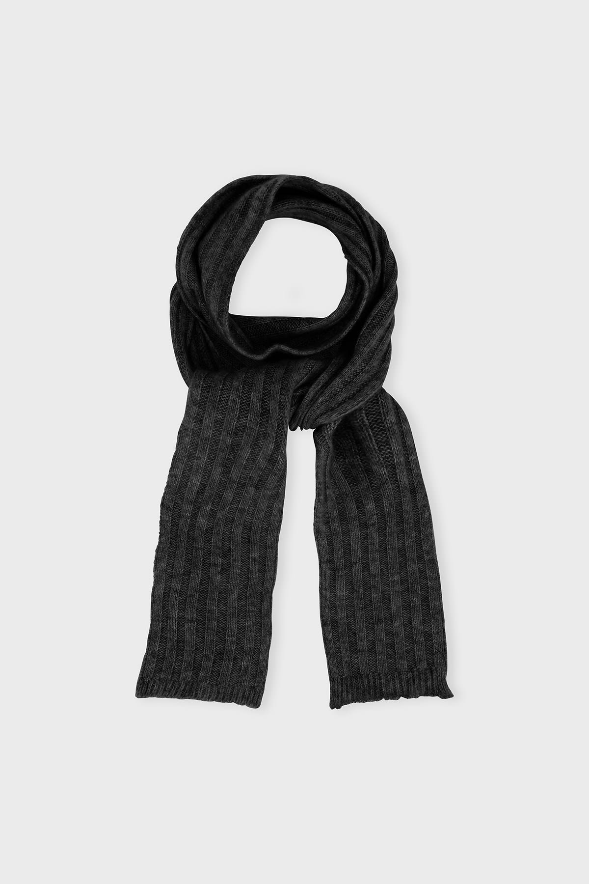 care-by-me-sara-scarf-mini-kaschmirschal-schwarz-10x150 image 4