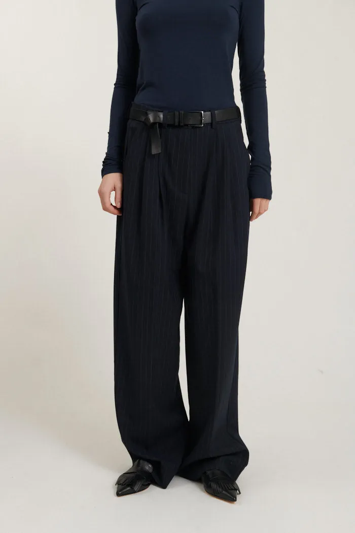 basic-apparel-marjorie-pants-stoffhose-sky-captain-weites-bein image 1