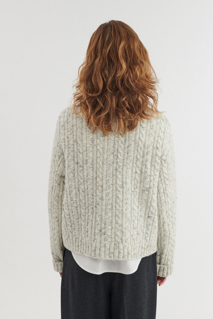basic-apparel-asta-pullover-dutch-blue-wolle-zopfstrick image 4
