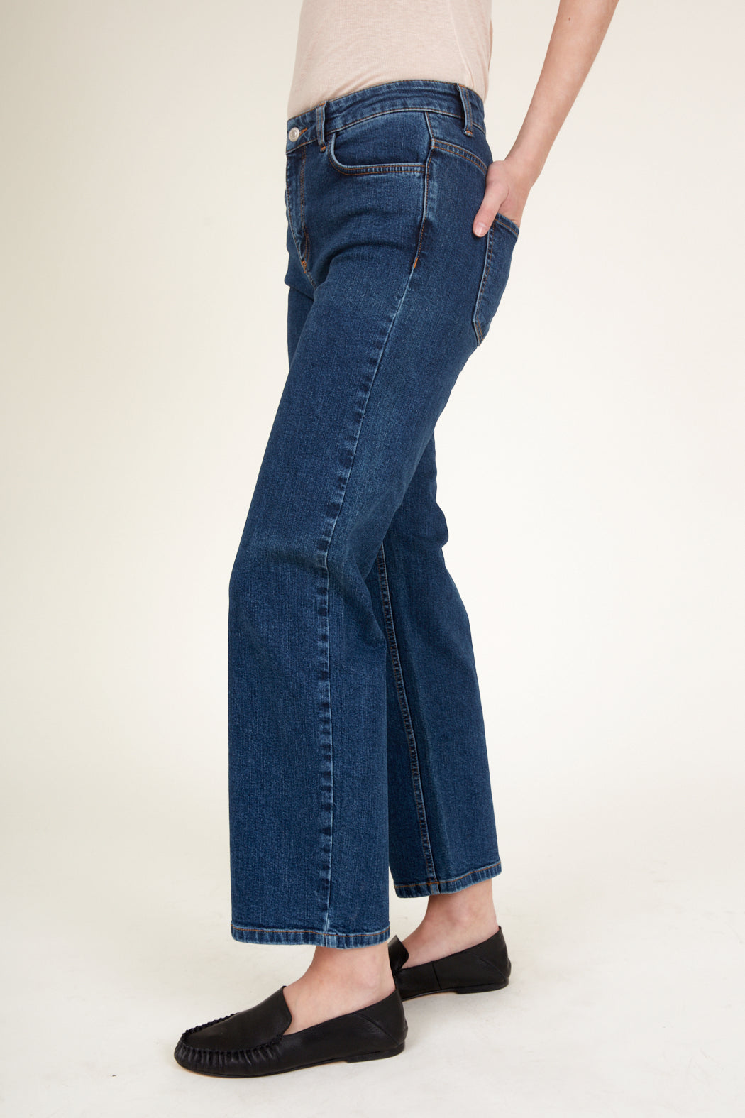 basic-apparel-elisa-ba529-05-jeans-mid-blue-bio-baumwolle image 3