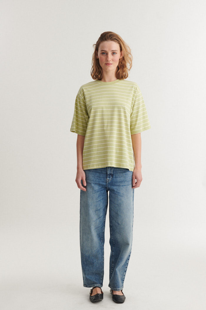 basic-apparel-raja-stripe-tee-t-shirt-winter-pear-bio-baumwolle image 4
