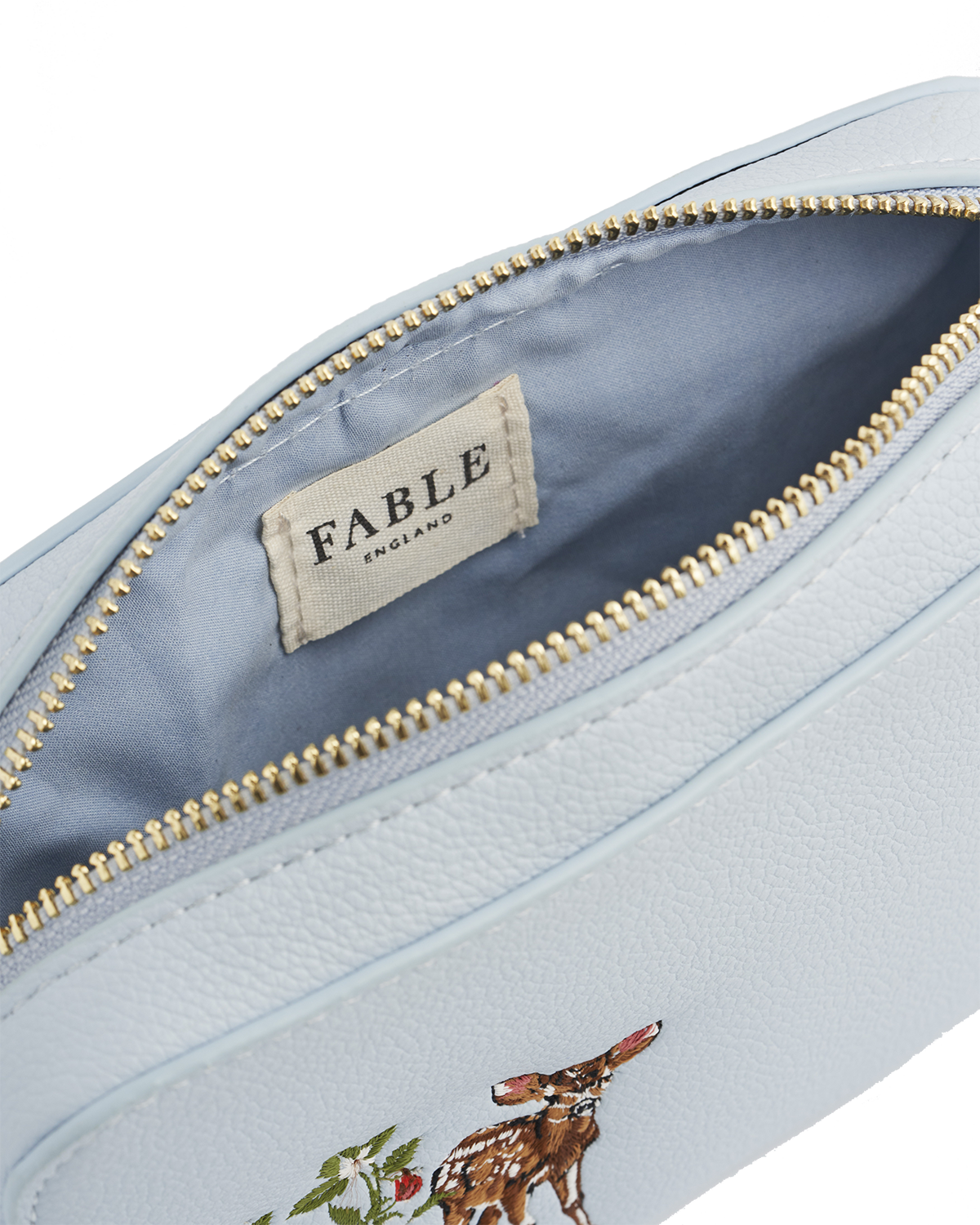 fable-england-charlotte-camera-bag-blau-erdbeer-stickerei image 7