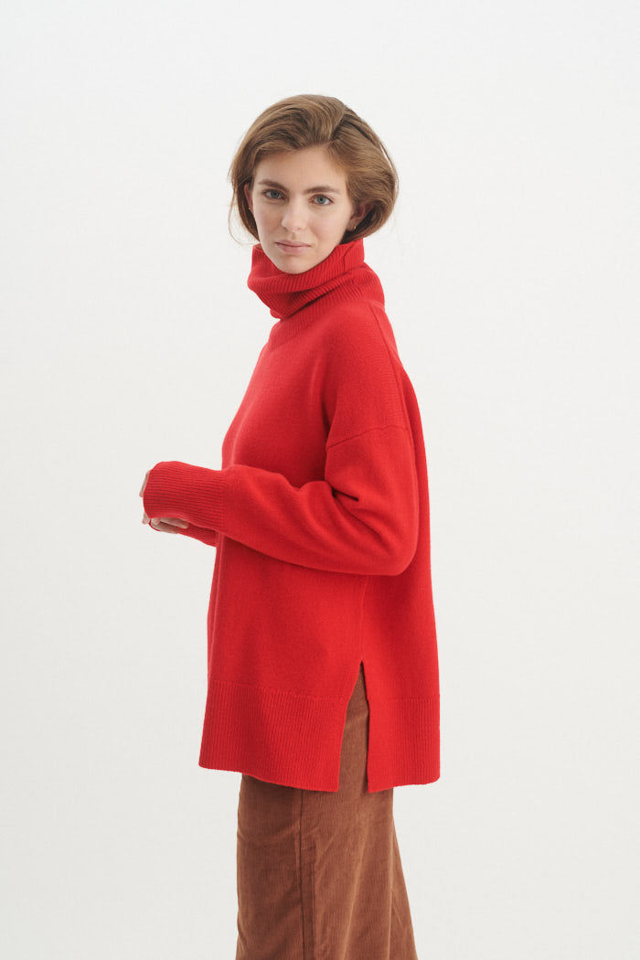 basic-apparel-liz-t-neck-tomato-merino-pullover image 2
