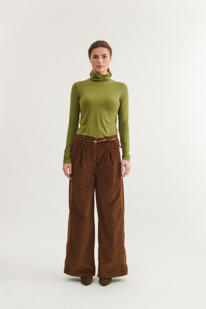 basic-apparel-joline-t-neck-shirt-mayfly-tencel-slim-fit image 4