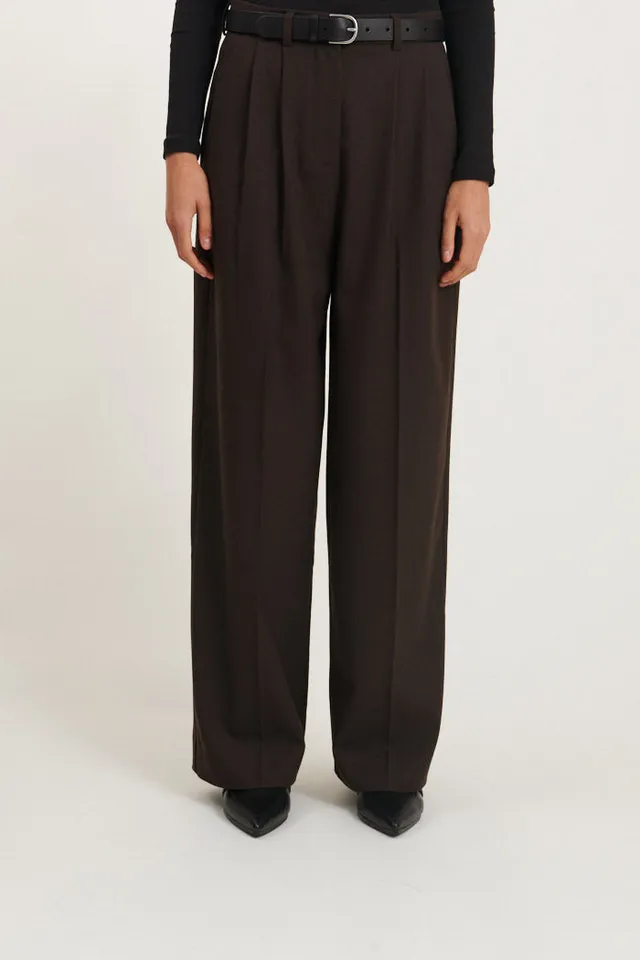 basic-apparel-marjo-pants-stoffhose-chocolate-torte-weites-bein image 1