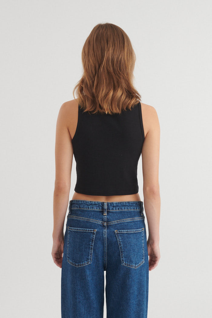 basic-apparel-ludmilla-crop-tank-ba146-28-top-schwarz-bio-baumwolle image 4