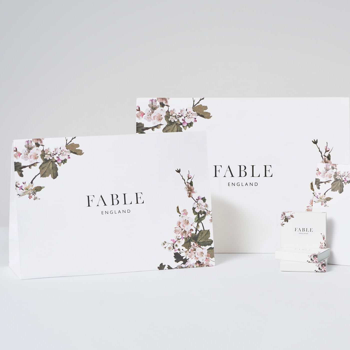 fable-england-accessories-geschenkbox-premium-medium image 2