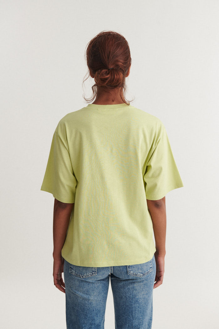 basic-apparel-raja-tee-t-shirt-winter-pear-bio-baumwolle image 3