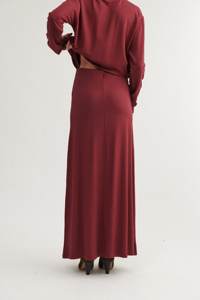 basic-apparel-sadie-long-skirt-maxirock-bordeaux-truffle image 5