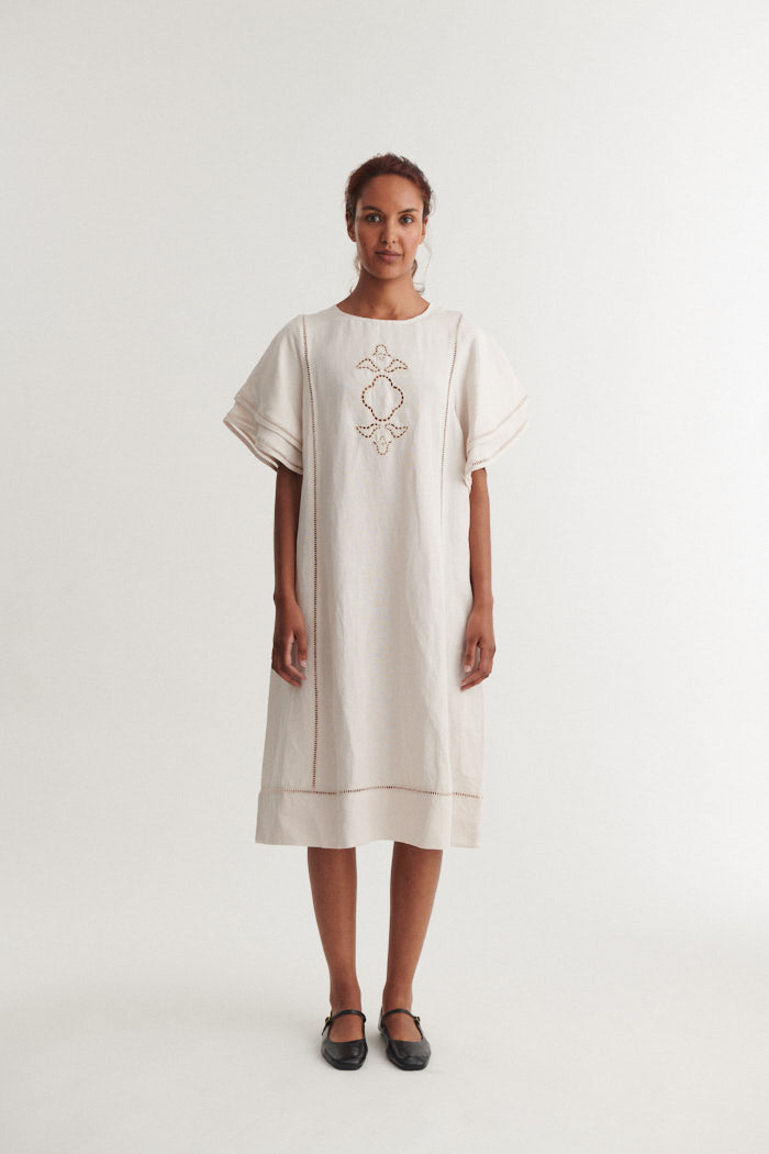 basic-apparel-arina-dress-kleid-moonbeam-leinen-viskose image 1