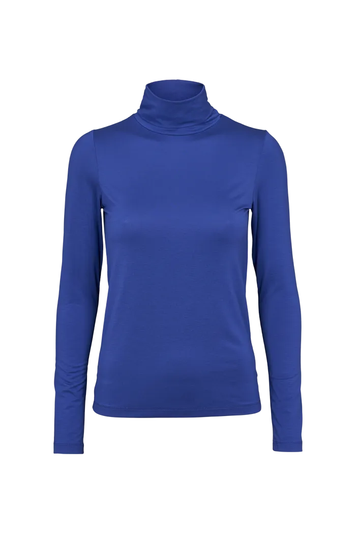 basic-apparel-joline-t-neck-rollkragenshirt-blau-tencel image 1