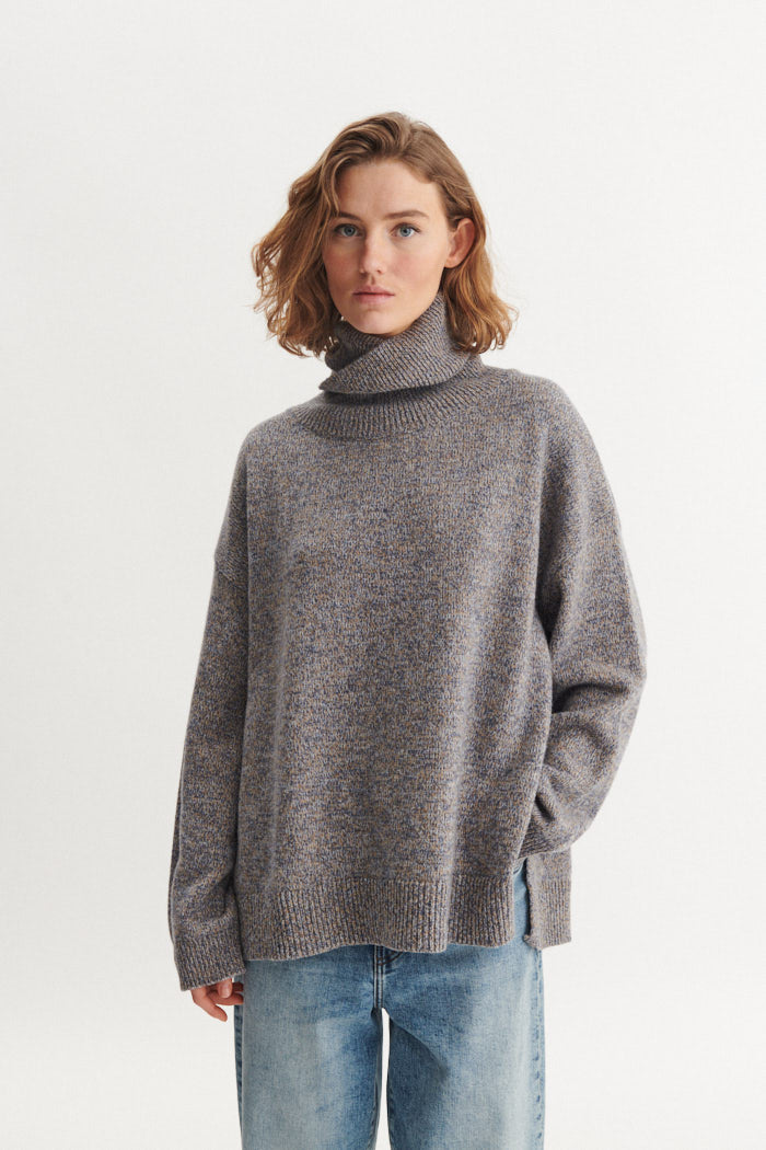 basic-apparel-randi-t-neck-pullover-braun-wolle-rollkragen image 1