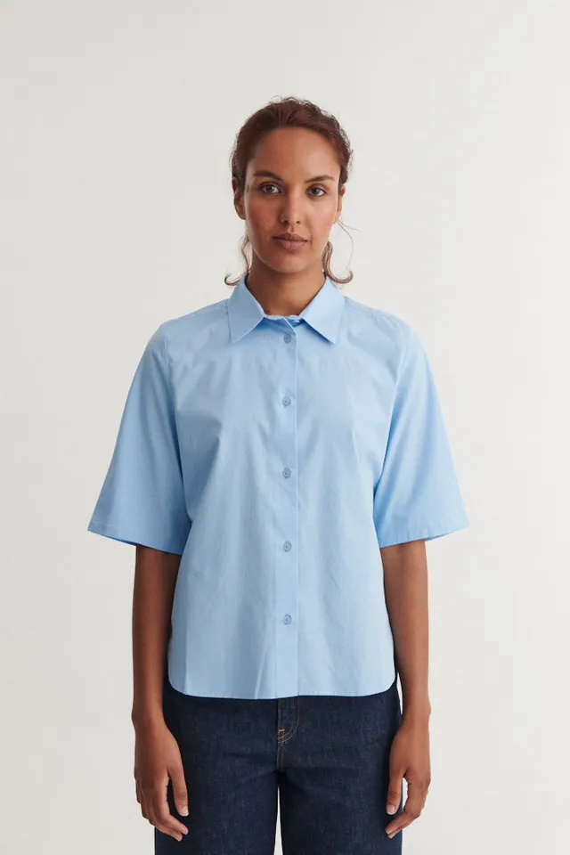 basic-apparel-silje-ba416-bluse-damen-frozen-fjord-kurzarm-bio image 1