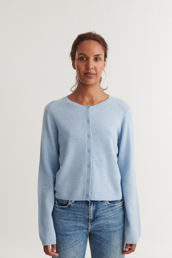 basic-apparel-selem-cardigan-light-blue-merinowolle image 1