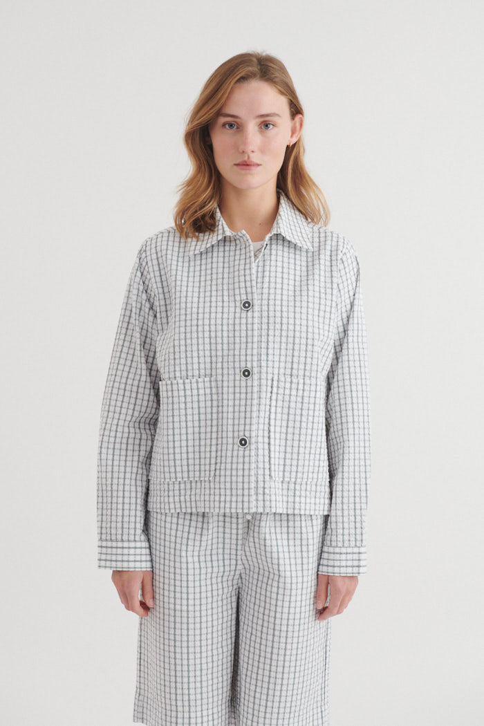 basic-apparel-asta-short-jacket-jacke-wei-bio-baumwolle image 1