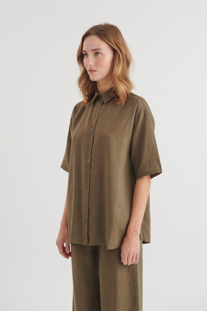 basic-apparel-carina-oversized-hemd-sea-turtle-leinen image 3