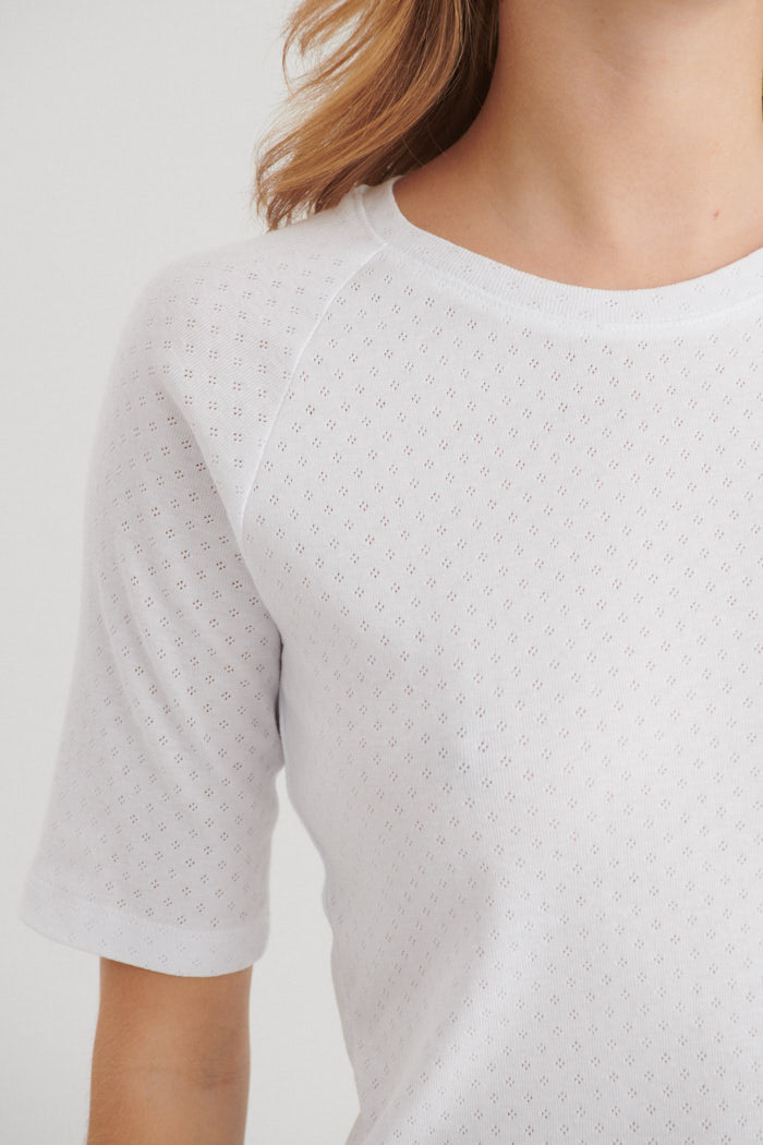 basic-apparel-arense-tee-t-shirt-white-bio-baumwolle image 5