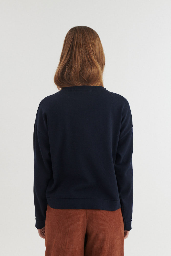 basic-apparel-kari-o-neck-pullover-sky-captain-bio image 3