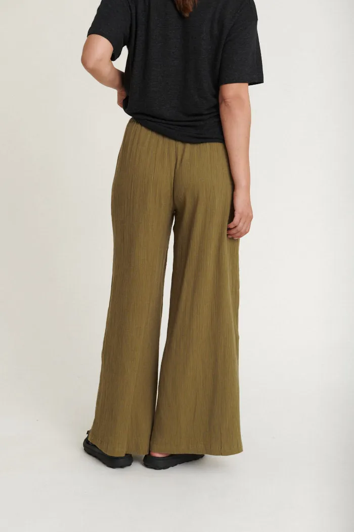 basic-apparel-simone-loose-pants-hose-martini-olive-bio image 1