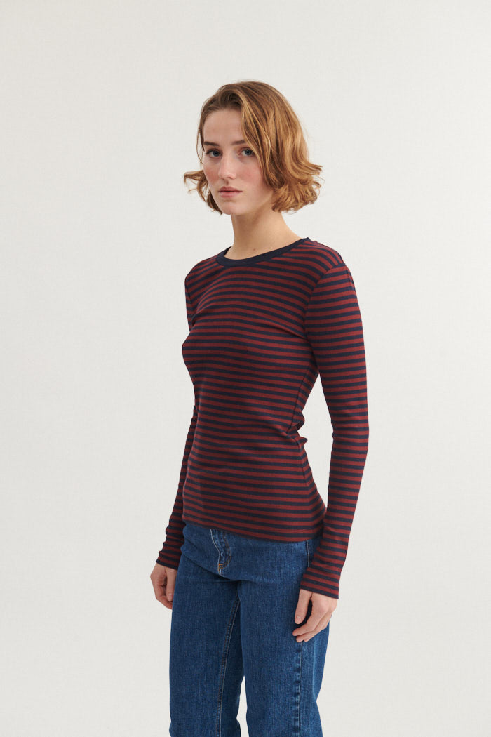 basic-apparel-ludmilla-ls-tee-langarmshirt-bio-baumwolle image 2