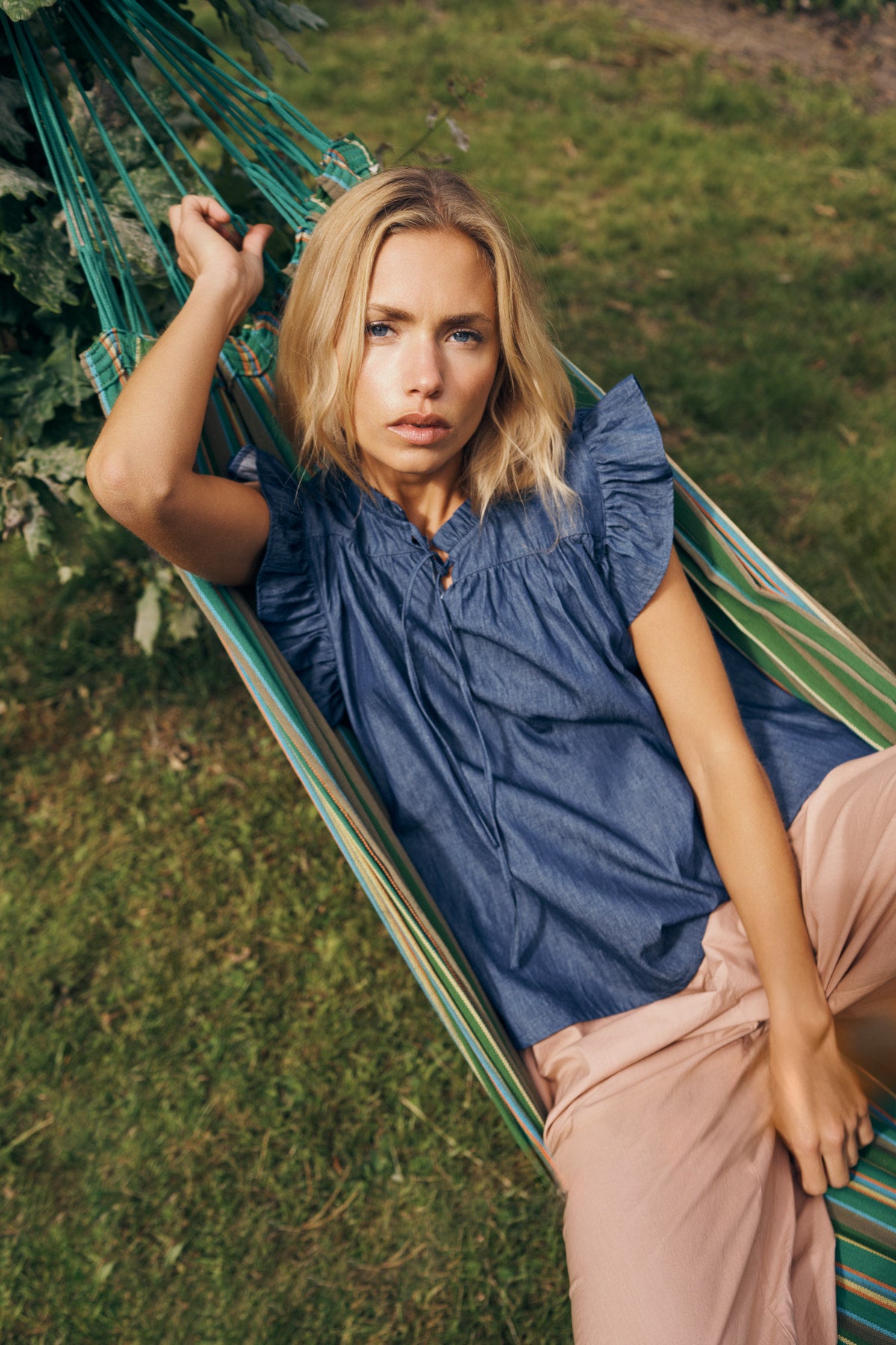 care-by-me-joy-top-denim-oberteil-dunkelblau-bio-baumwolle image 4