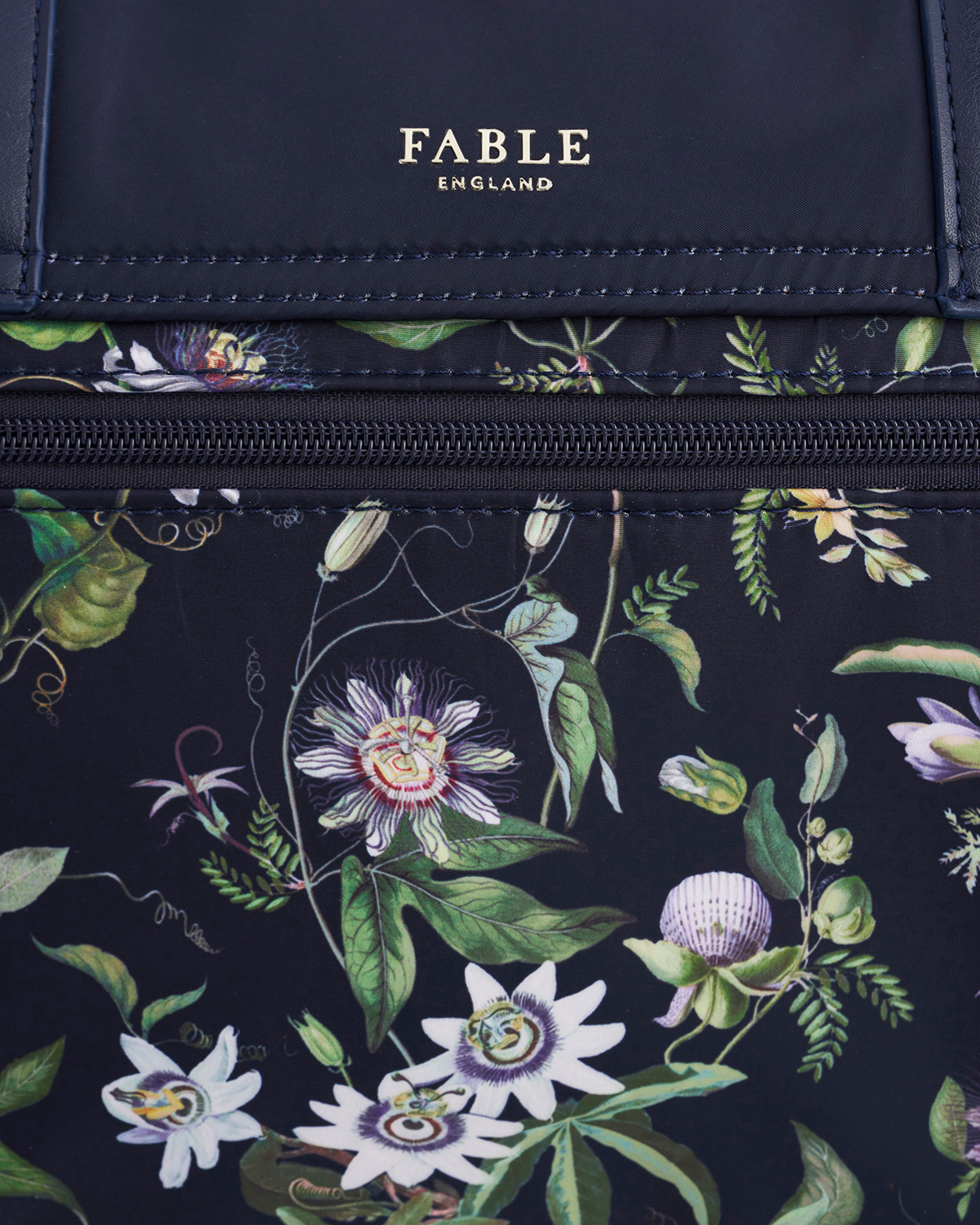 fable-england-passion-flower-satchel-tasche-navy image 5