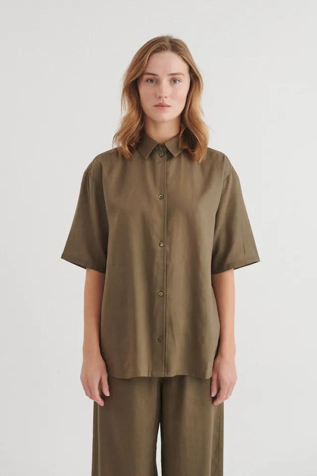 basic-apparel-carina-oversized-hemd-sea-turtle-leinen image 1