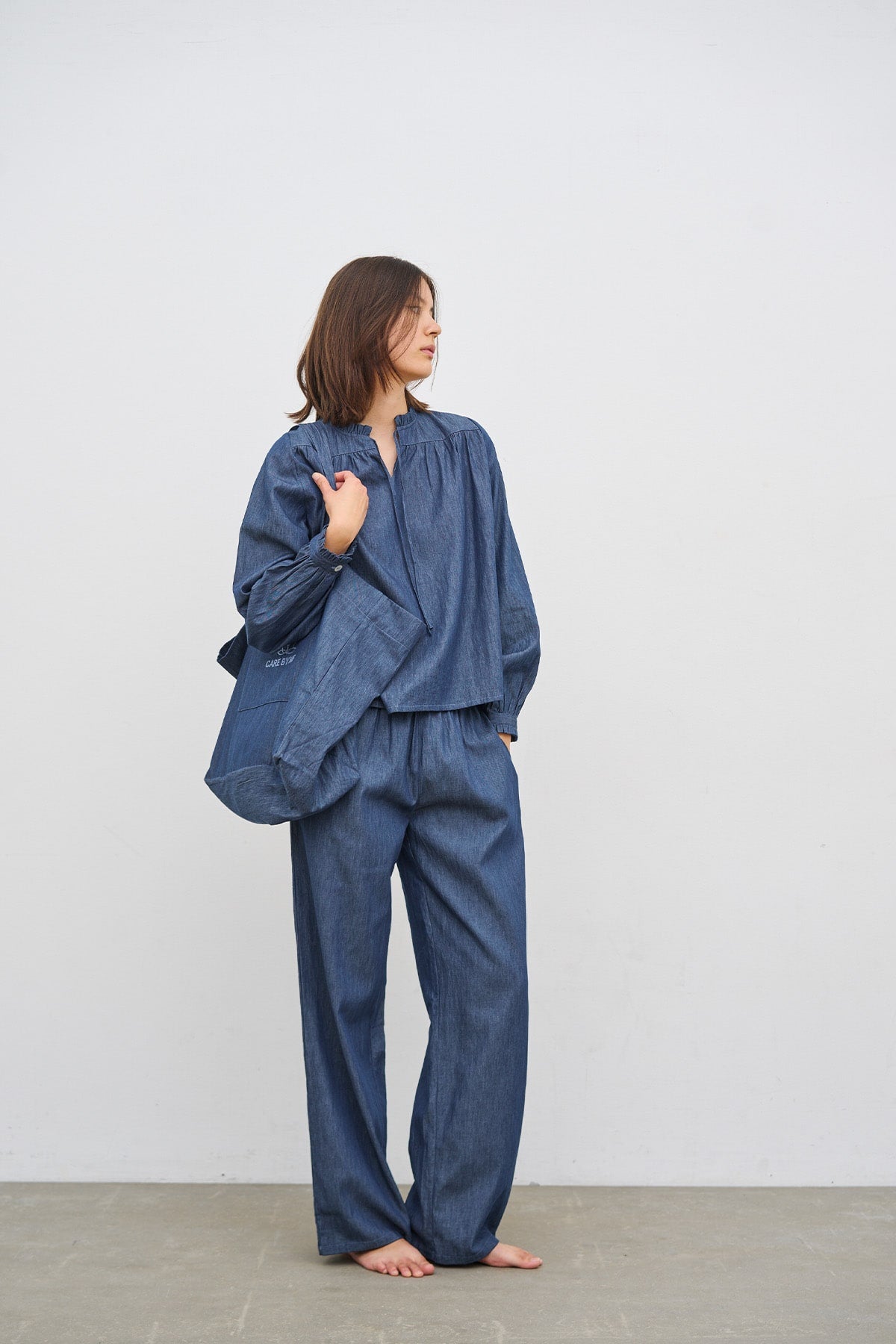 care-by-me-joy-shopping-bag-shopper-denim-dunkelblau-bio image 2