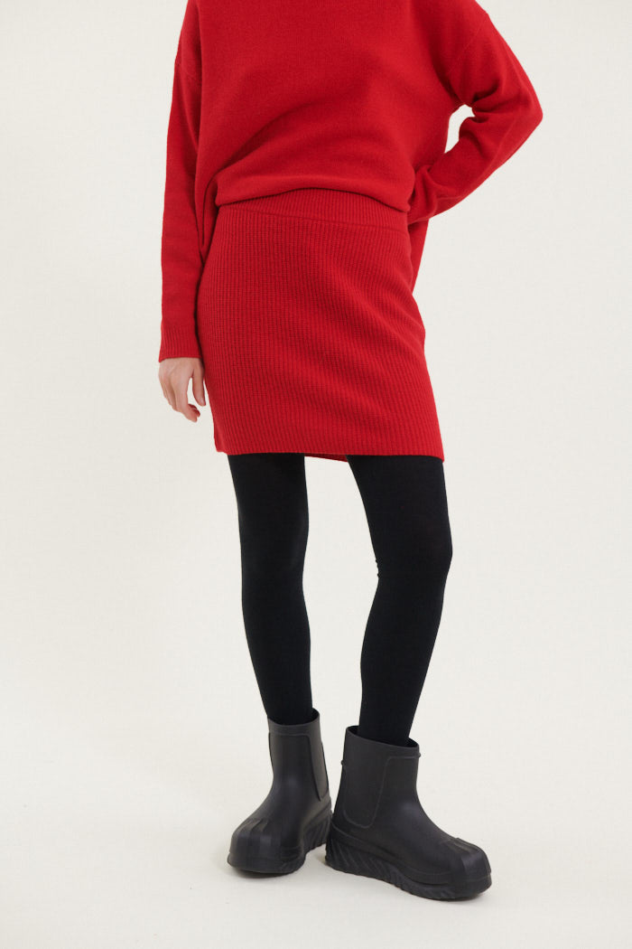 basic-apparel-lise-minirock-high-risk-red-recycelte-wolle image 1