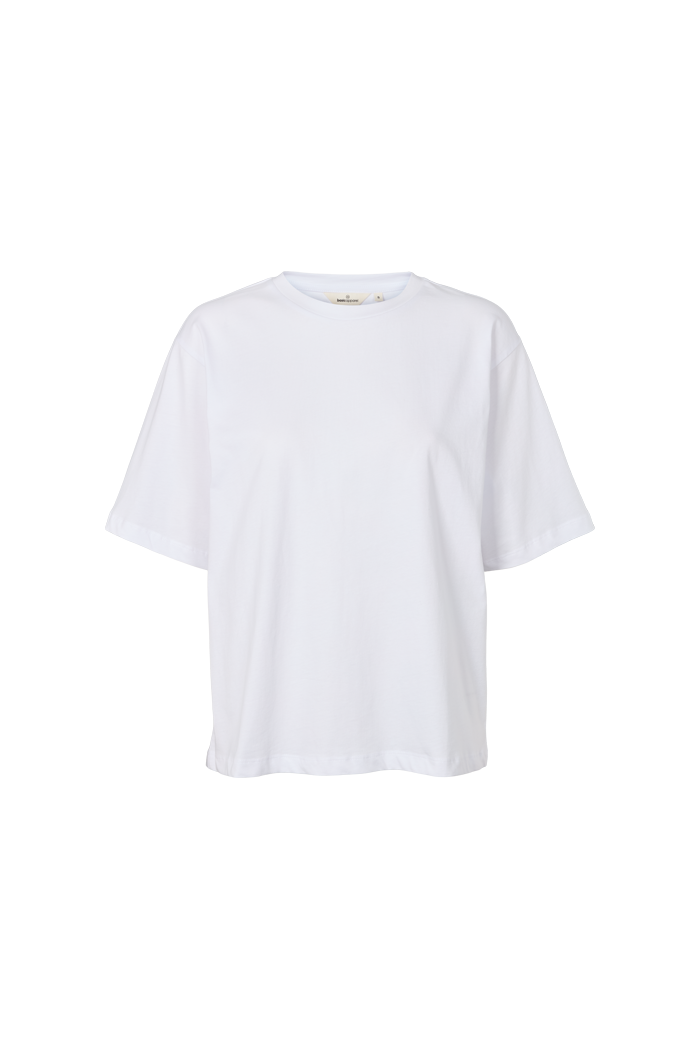 basic-apparel-raja-forrest-tee-t-shirt-white-print-loose image 2