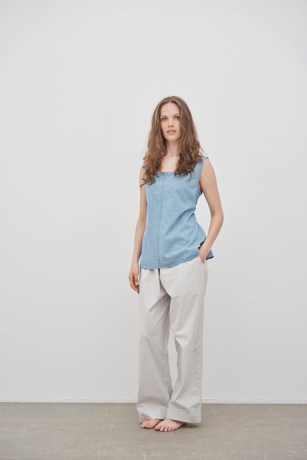 care-by-me-joy-top-basic-denim-top-dunkelblau-bio-baumwolle image 8