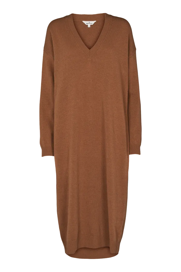 basic-apparel-lise-v-dress-wollkleid-chipmunk-oversize image 1
