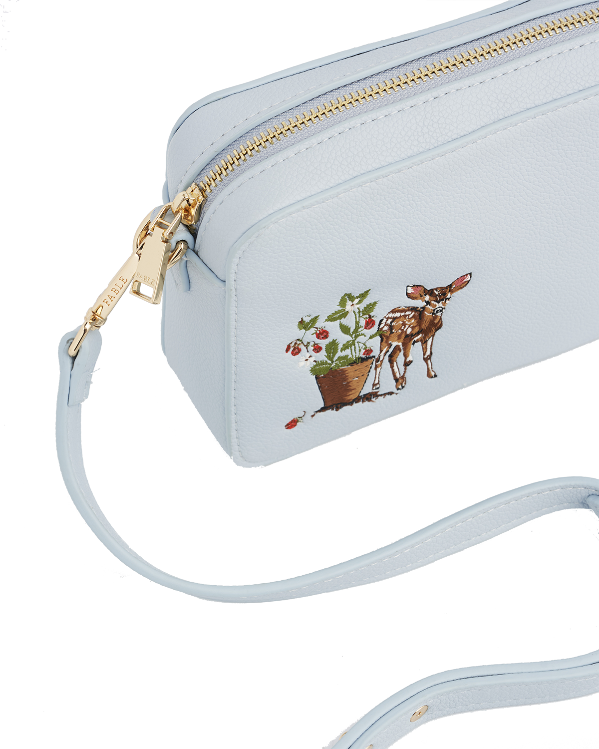 fable-england-charlotte-camera-bag-blau-erdbeer-stickerei image 5