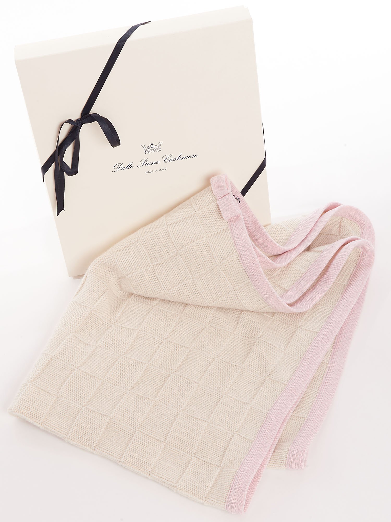dalle-piane-cashmere-babydecke-mit-bord-re-himmel-100-kaschmir image 8